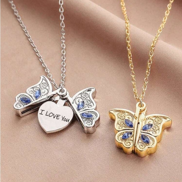 ⚠️Clearance Gold And Silver Butterfly I Love You Pendant Necklace - Picture 4 of 4